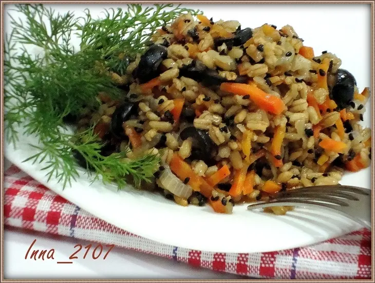 Перловый гарнир с маслинами: шаг 7