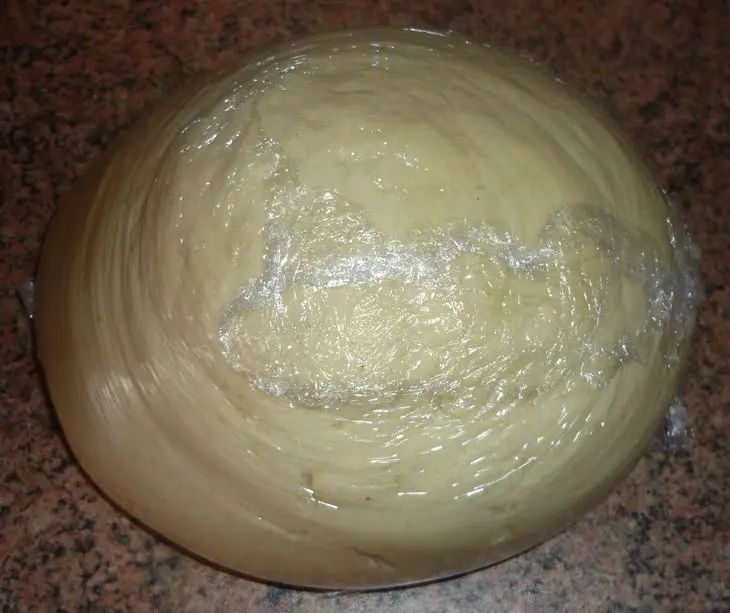 Дрожжевое тесто на манке: шаг 6