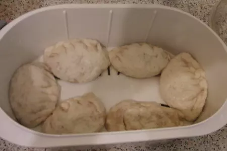 Постные вареники с капустой на пару: шаг 6