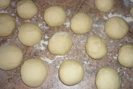 Дрожжевое тесто на манке: шаг 9