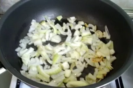 Баклажаны с грибами в ореховом соусе: шаг 3