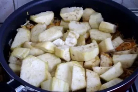 Баклажаны с грибами в ореховом соусе: шаг 5