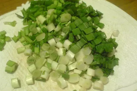 Фокачча с сыром, сладким перцем и зелёным луком: шаг 2