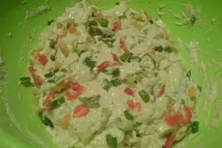 Фокачча с сыром, сладким перцем и зелёным луком: шаг 5