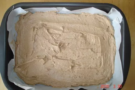 Пряничные пирожные с джемом из красной смородины: шаг 5