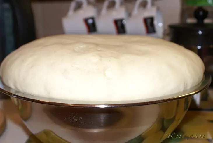 Сдобный картофельно-апельсиновый рулет: шаг 3