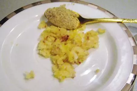 Салат с пикантным соусом и лавашом: шаг 3