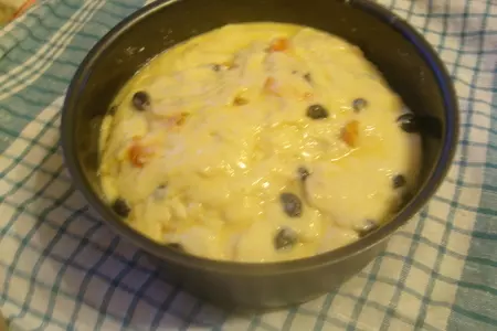 Кулич  с орехами и курагой: шаг 3