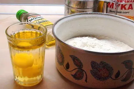 Холодная рыбная лазанья с икрой, творогом и зеленью.: шаг 1