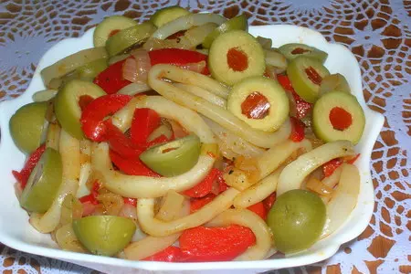 Кальмары с овощами ( и как салат, и как основное блюдо): шаг 4