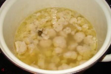 Суп-пюре из цветной капусты (вариант, но очень вкусный): шаг 1