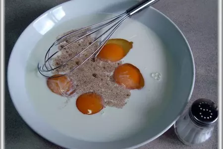 Луковый киш с грудинкой.: шаг 6