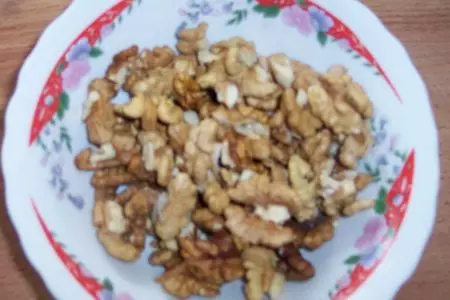 Салат из моркови с черносливом: шаг 3