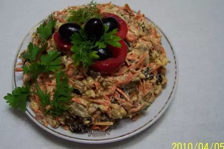 Салат из моркови с черносливом: шаг 4