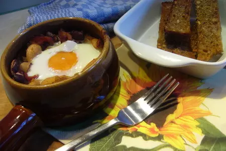 Фасоль, запеченная с яйцами: шаг 7