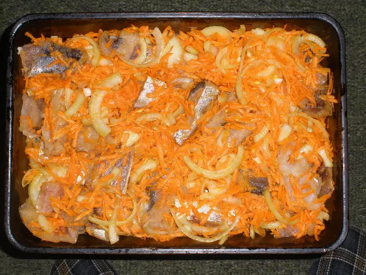 Рыба, запеченная с овощами: шаг 1