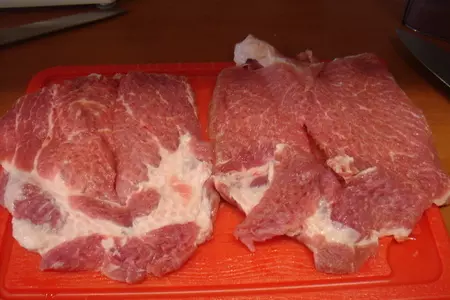 Мясной рулетик с грибным соусом: шаг 1