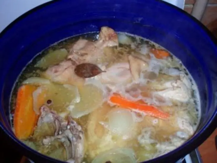 Холодец из курицы(для начинающих кулинаров): шаг 6