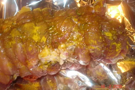 Свиной рулет с грибами и каперсами: шаг 3