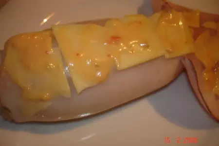 Кальмары с грибами, крабами и сливочным сыром: шаг 5