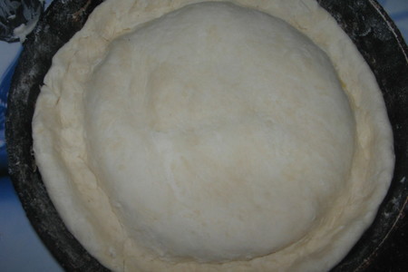 Пирог  с начинкой из плавленных сырков.: шаг 6