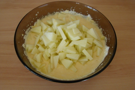 Яблочные оладьи с домашним сыром: шаг 5