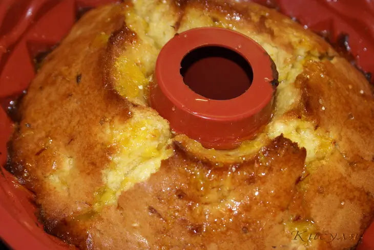 Кекс с апельсинами, орехами и пропиткой: шаг 5