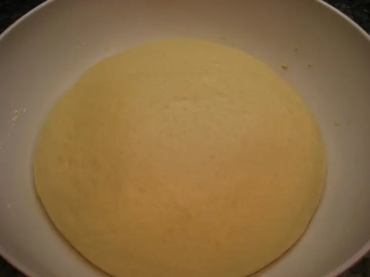 Слоеные булочки с сыром: шаг 2