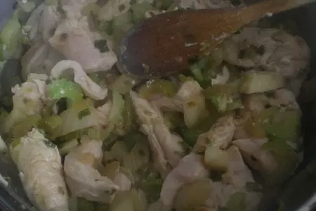 Куринные грудки во вкусном соусе: шаг 8