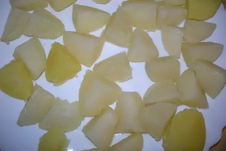 Салат с печенью трески: шаг 1
