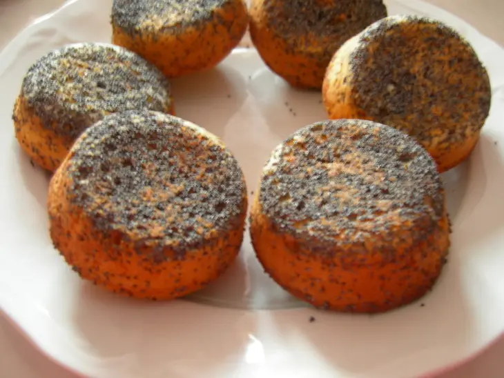 Творожно-сметанный кекс с изюмом и цукатами: шаг 4