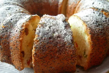 Творожно-сметанный кекс с изюмом и цукатами: шаг 8