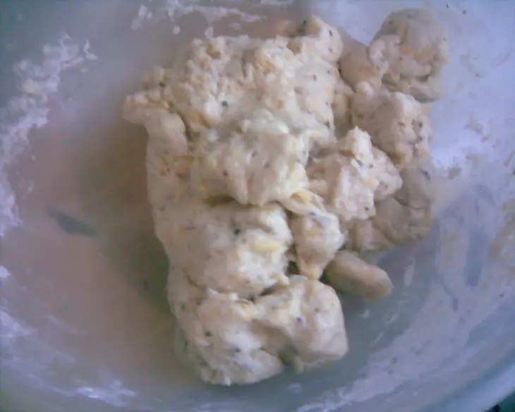 Сырные лепешки с яичным глазком и прованскими травами: шаг 2
