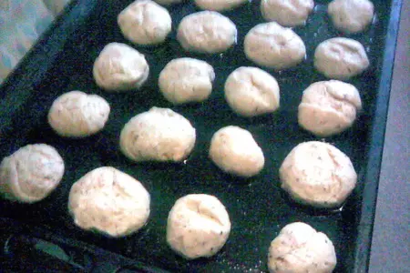 Сырные лепешки с яичным глазком и прованскими травами: шаг 5