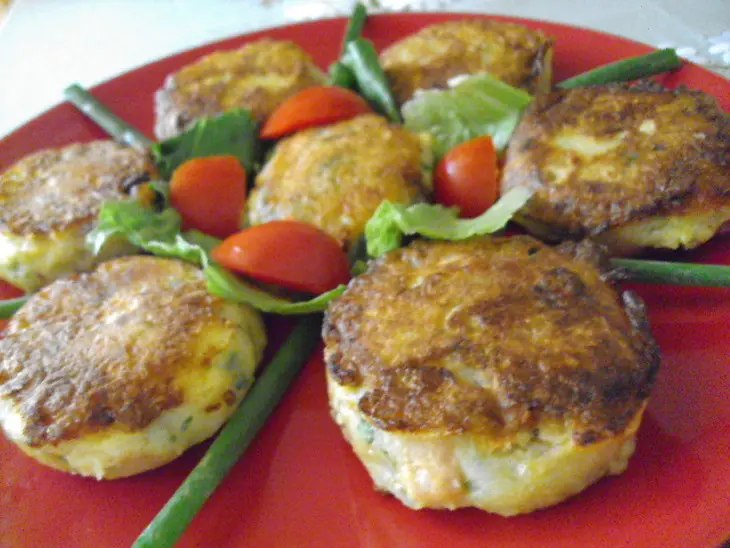 Картофельные крокеты с беконом и сыром.: шаг 7