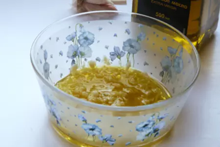 Рулет из рульки в маринаде из ткемали и горчицы: шаг 5
