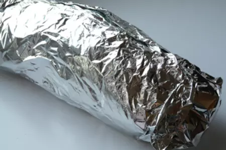 Рулет из рульки в маринаде из ткемали и горчицы: шаг 10