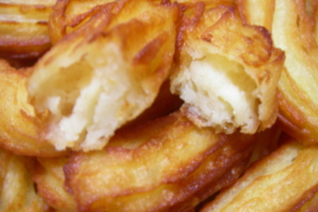 «картофель по-царски» (заварные картофельные пончики): шаг 3