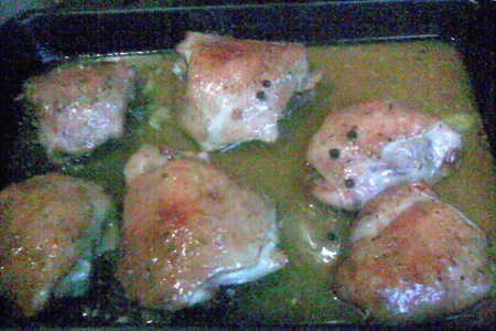 Куриные бедрышки, запеченные в маринаде (если лень возиться с пастромой :)): шаг 2