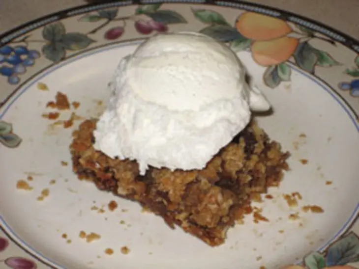 Овсяный пирог с фруктовой начинкой (из изюма, яблок или кураги с кокосом): шаг 6