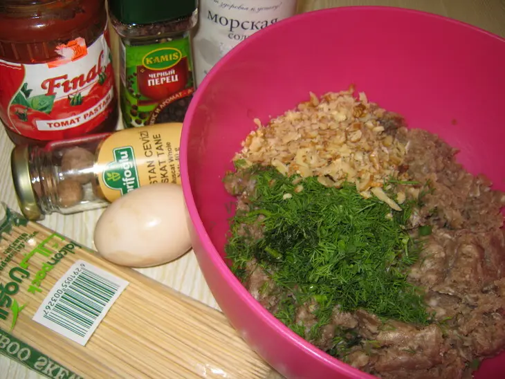 Котлетки восточные  на шпажках.-(kebab chobi): шаг 1