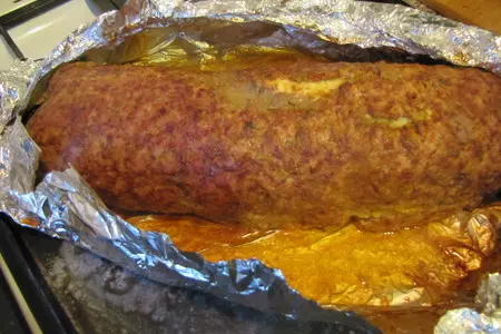 Рулет мясной с омлетом: шаг 4