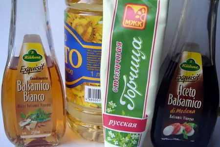 Салат с грудками, с двойным соусом: шаг 1
