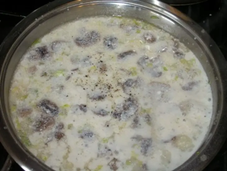 Нежные равиоли с курицей и сельдереем: шаг 13