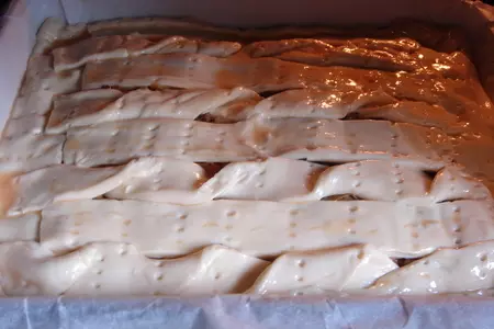 Пирог с квашеной капустой и грибами.: шаг 3