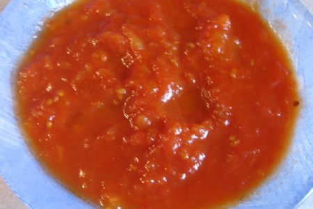 Курица или индейка тушеная с красным болг.перцем и том.соусом "tomate frito".: шаг 1