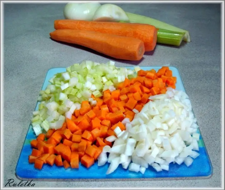 Мясной пирог с сердцем и беконом.: шаг 5