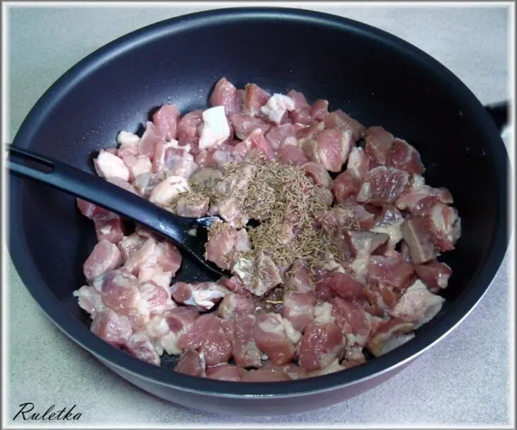 Мясной пирог с сердцем и беконом.: шаг 8