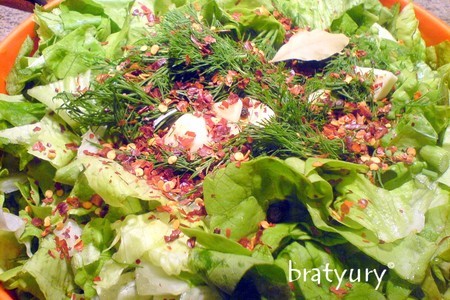 Салат, маринованный с липовыми листьями: шаг 5
