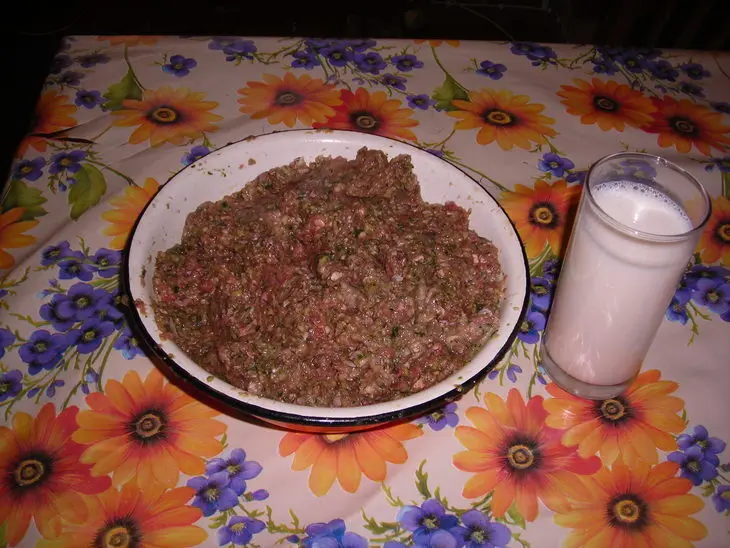 Крымские чебуреки: шаг 4